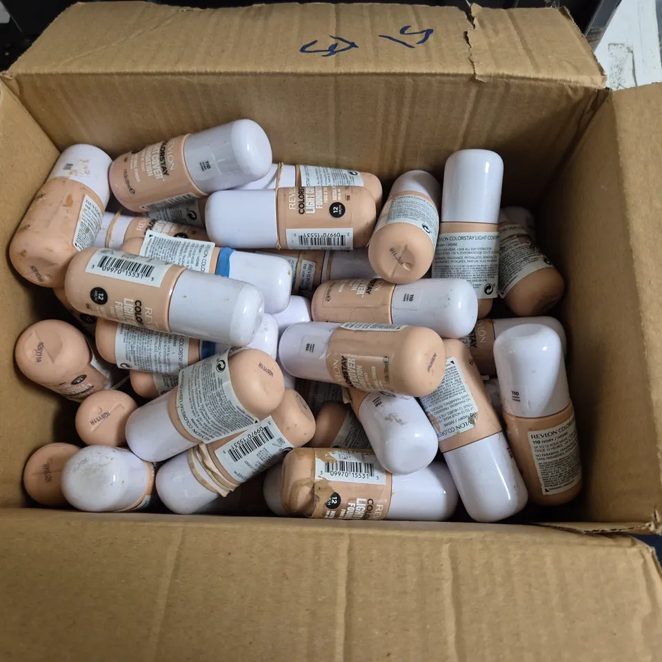 LOT OF APPROXIMATELY 51 REVLON COLOURSTAY LIGHT COVER 30ML FOUNDATIONS - 110 IVORY