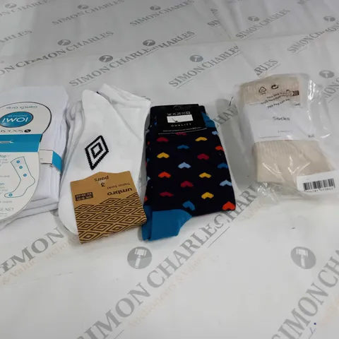 4 LOTS OF SOCK SETS