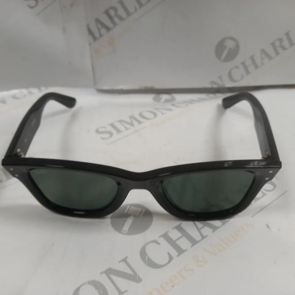 RAY-BAN WAYFARER REVERSE SUNGLASSES 