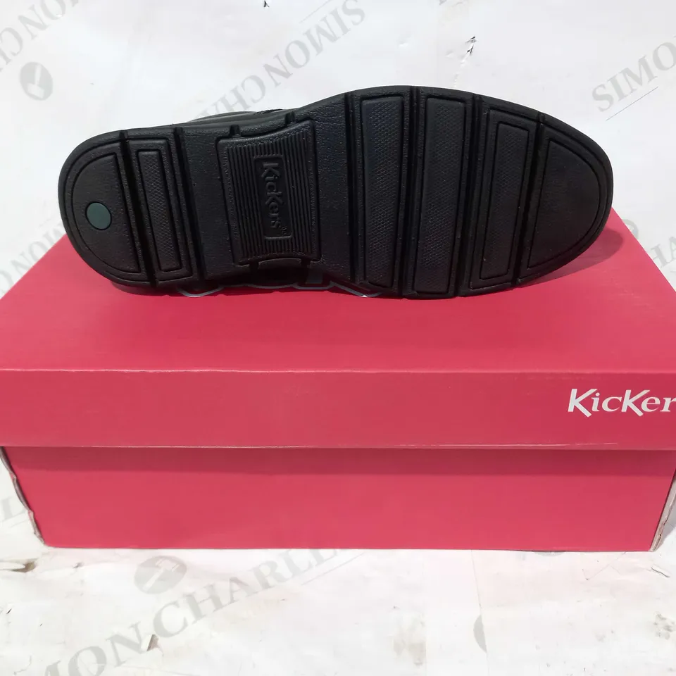 BOXED PAIR OF KICKERS LACE UP SHOES IN BLACK UK SIZE 4