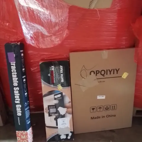 PALLET OF ASSORTED HOUSEHOLD GOODS AND PRODUCTS TO INCLUDE;PICTURE FRAME,RETRACTABLE SAFETY GATE,BATH TRAY
