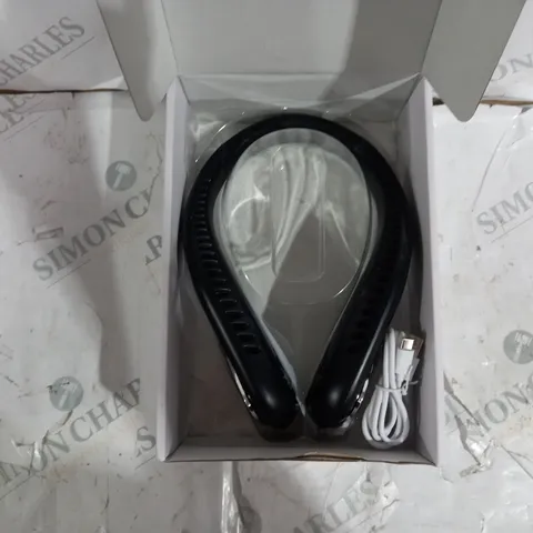 BOXED NECK FAN IN BLACK