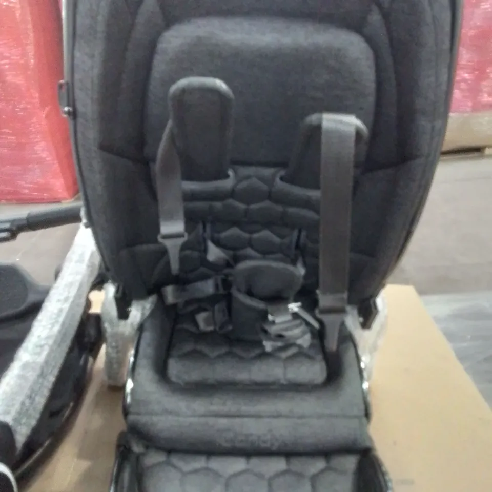 ICANDY CORE STROLLER IN DARK GREY