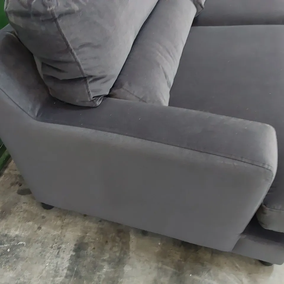 QUALITY BRITISH DESIGNER LOUNGE Co. FOUR SEATER SOFA CHARCOAL PLUSH FABRIC 