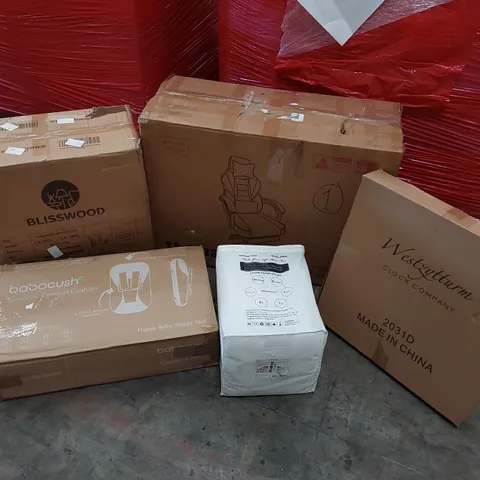 PALLET OF ASSORTED CONSUMER PRODUCTS TO INCLUDE; OFFICE CHAIRS, LARGE WALL CLOCK, BABY CUSHION, GLOW FOAM STICKS ECT
