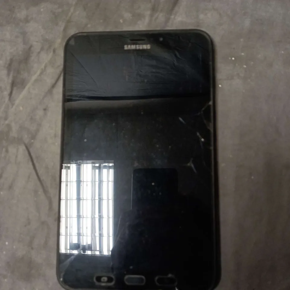 SAMSUNG TABLET PC SM-T395 – 16GB CELLULAR TABLET