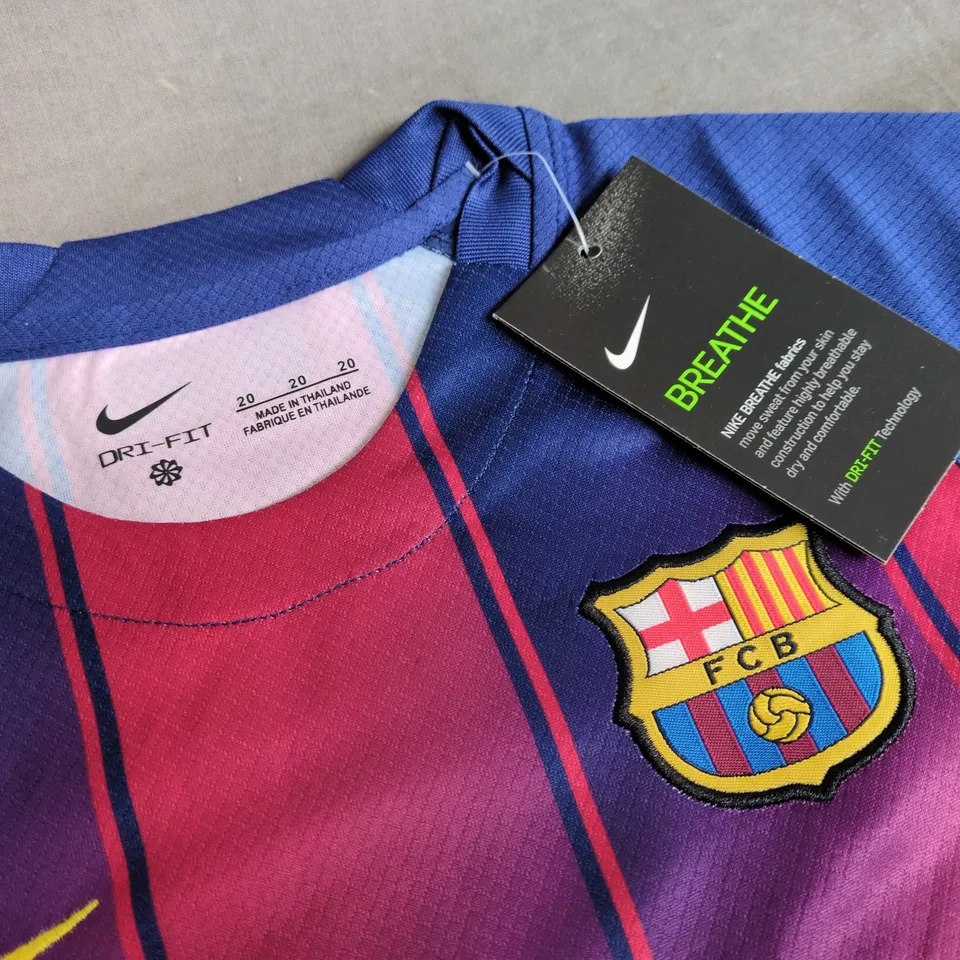 NIKE FCB KIDS FOOTBALL KIT - 20