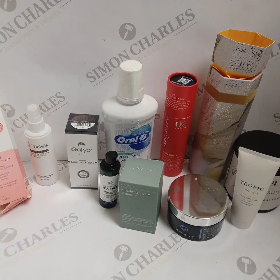 APPROXIMATELY 10 ASSORTED HEALTH AND BEAUTY ITEMS INCLUDING FRANK BODY, SKINGREDIENTS SKIN PROTEIN