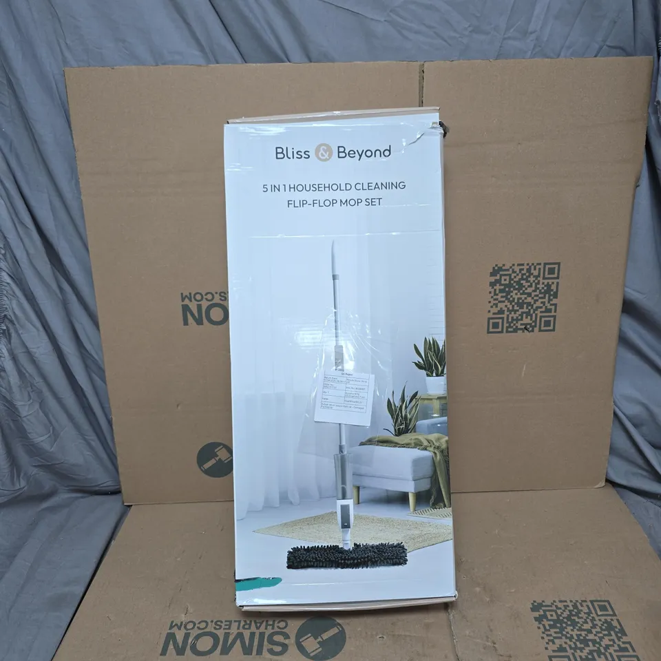 BLISS AND BEYOND 5 IN 1 HOUSEHOLD CLEANING FLIP FLOP MOP SET BOXED