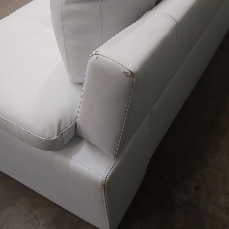 DESIGNER KANSAS 3 SEATER FAUX LEATHER SOFA - WHITE