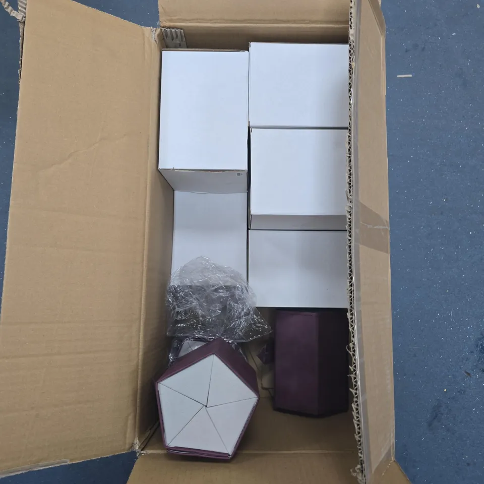 BOX OF 12 JEWELLERY ORGANIZERS 