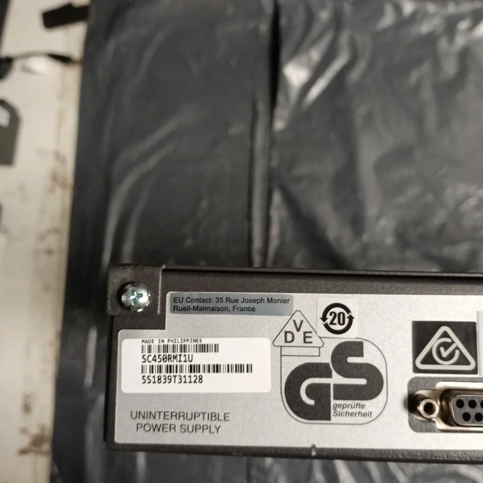 APC SMART-UPS UNINTERRUPTIBLE POWER SUPPLY, RACK-MOUNT, 450 VA