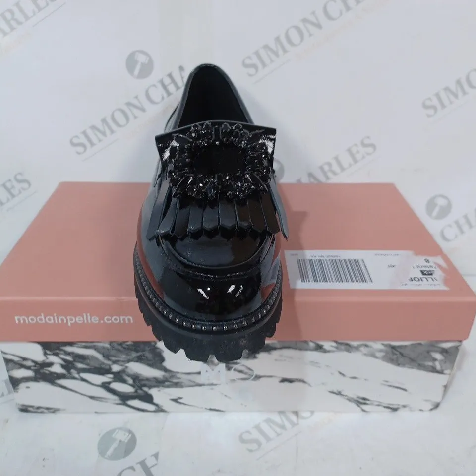 BOXED PAIR OF MODA IN PELLE SLIP-ON SHOES IN BLACK SIZE 5