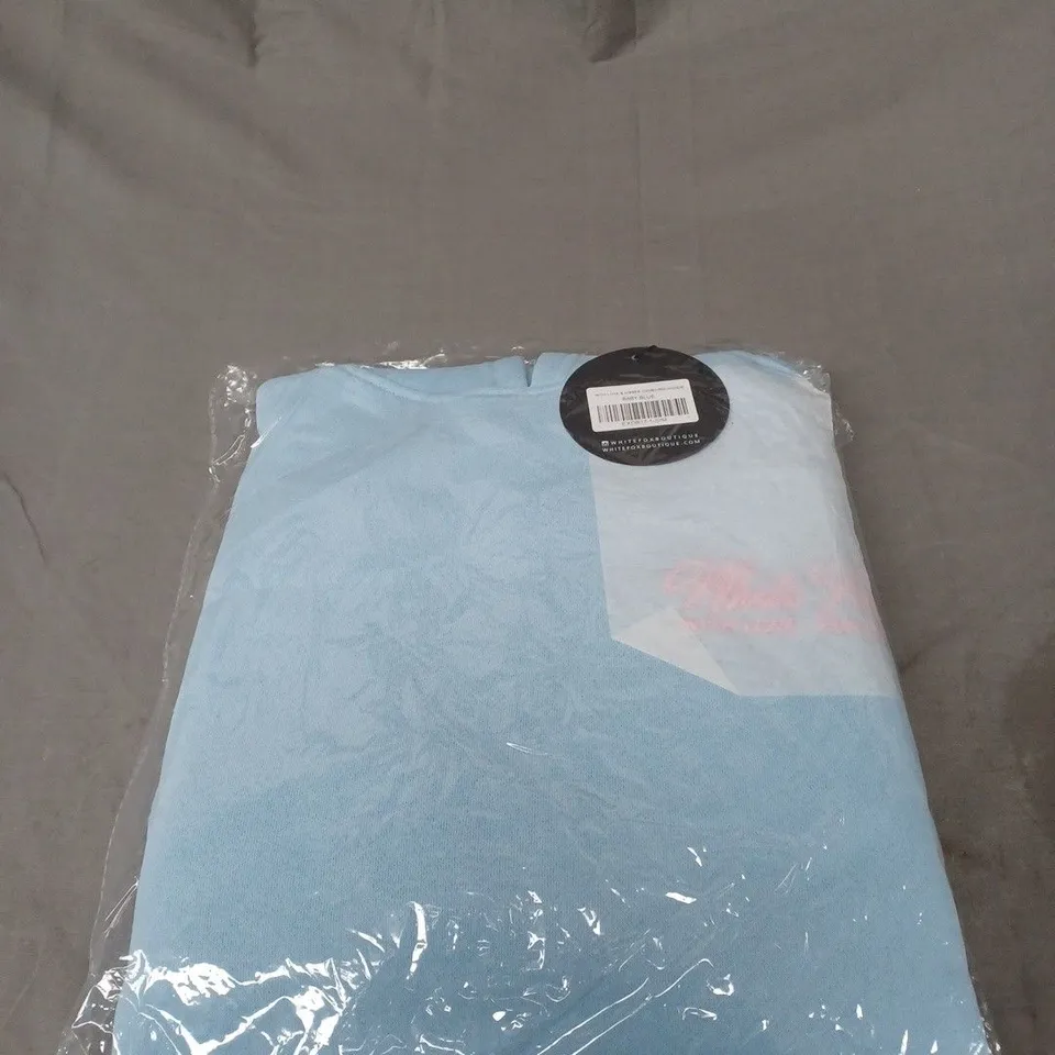 BAGGED WHITE FOX WITH LOVE AND KISSES OVERSIZED HOODIE SIZE S/M