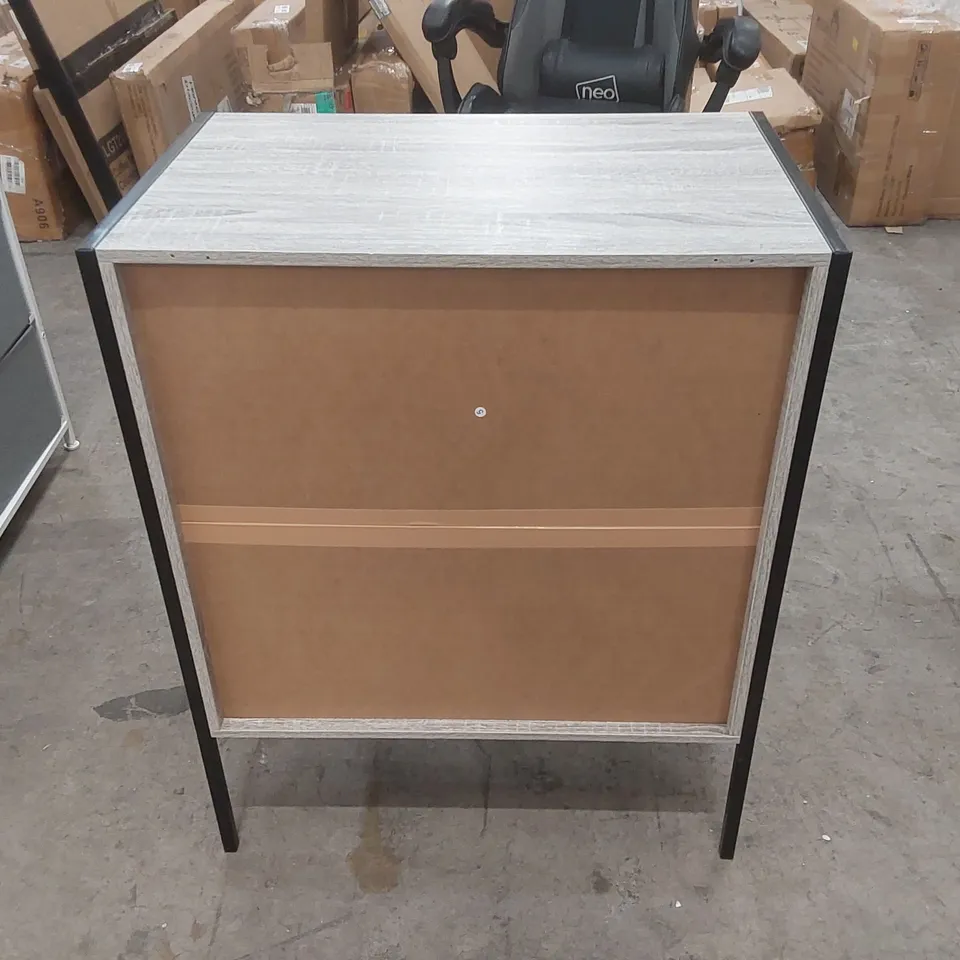 BRROKLYN 3 DRAWER CHEST - GREY WOOD