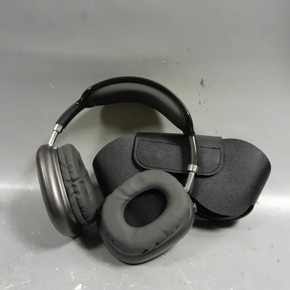 WIRELESS BLUETOOTH HEADPHONES IN SPACE GREY WITH CARRY CASE 