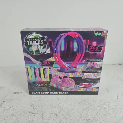 BOXED ADDO TOTALLY TRACKS GLOW GLAM LOOP RACE TRACK