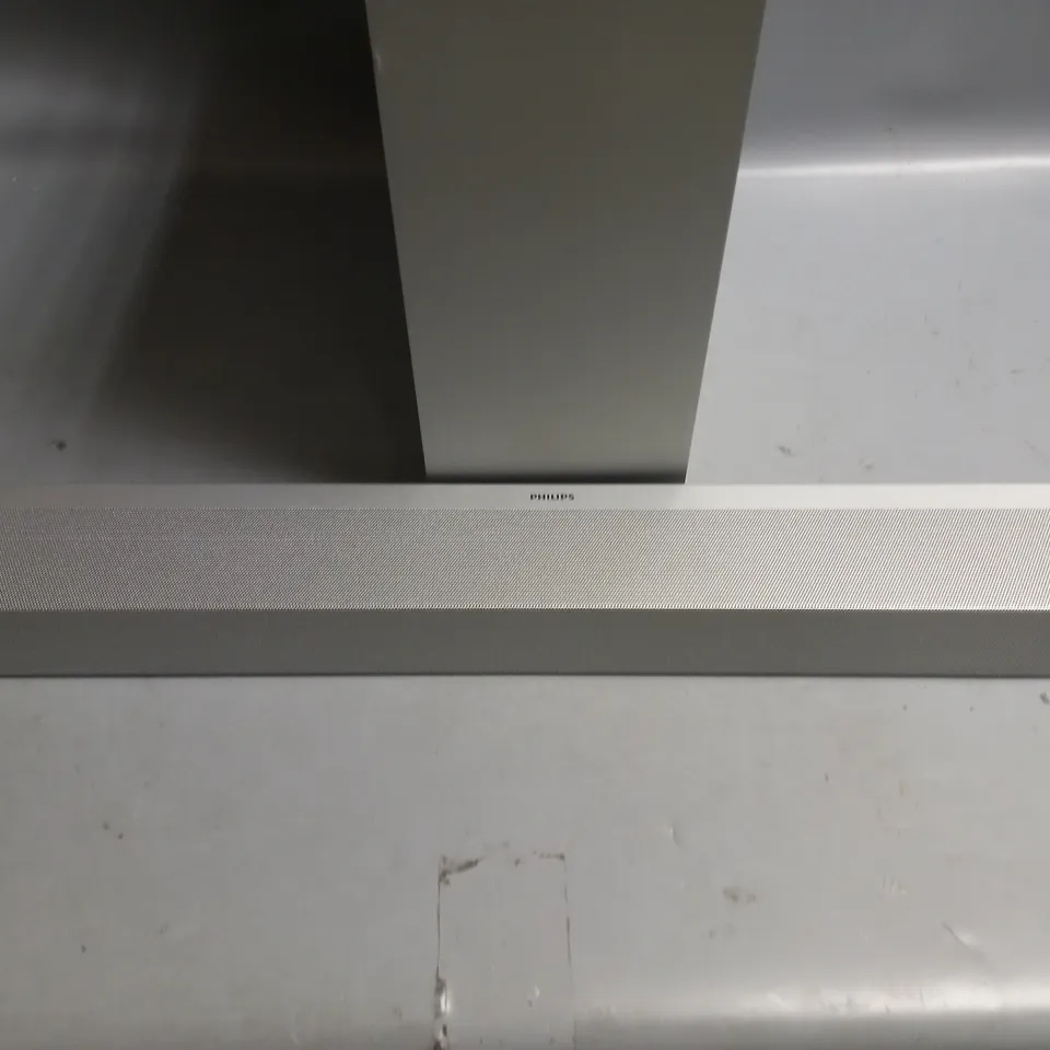 BOXED PHILIPS SOUNDBAR WITH SUBWOOFER 6000 SERIES 