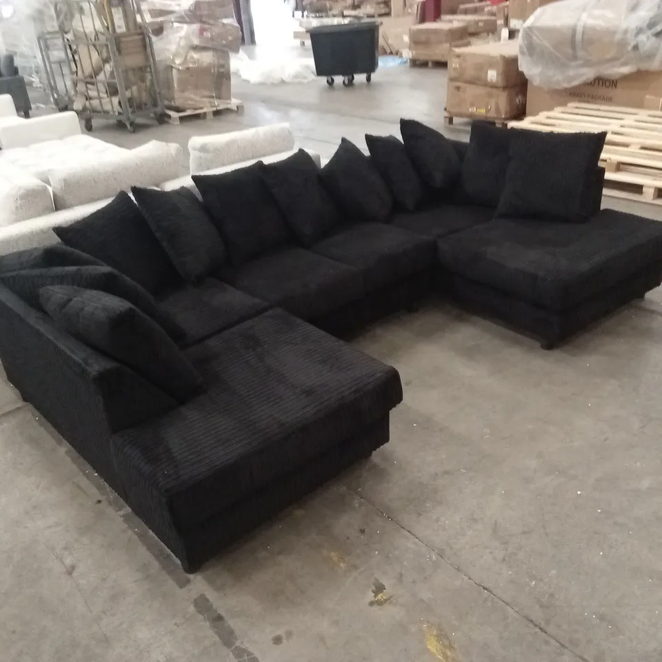 DESIGNER LARGER FABRIC U-SHAPED SOFA - BLACK FABRIC 