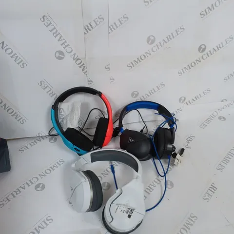 BOX OF APPROXIMATELY 10 GAMING HEADSETS TO INCLUDE SWITCH/TURTLE BEACH 