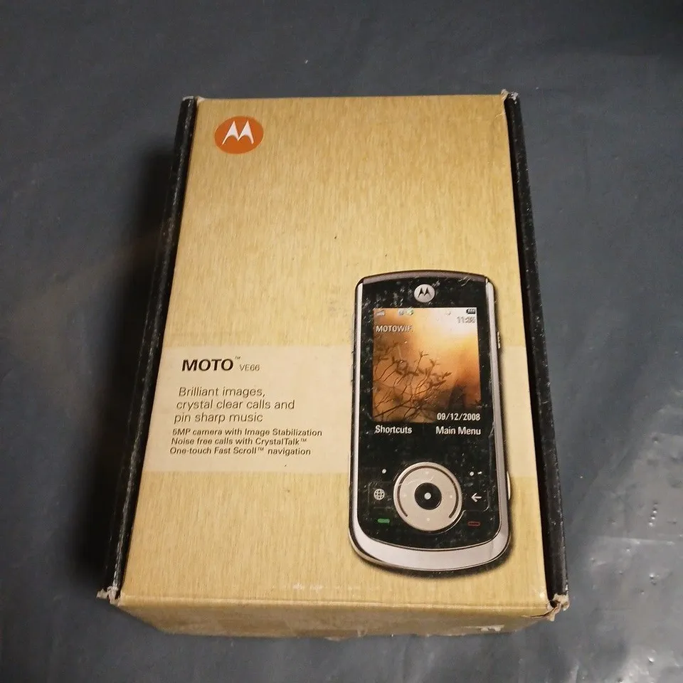 MOTOROLA MOTO VE66 MOBILE PHONE – BOXED