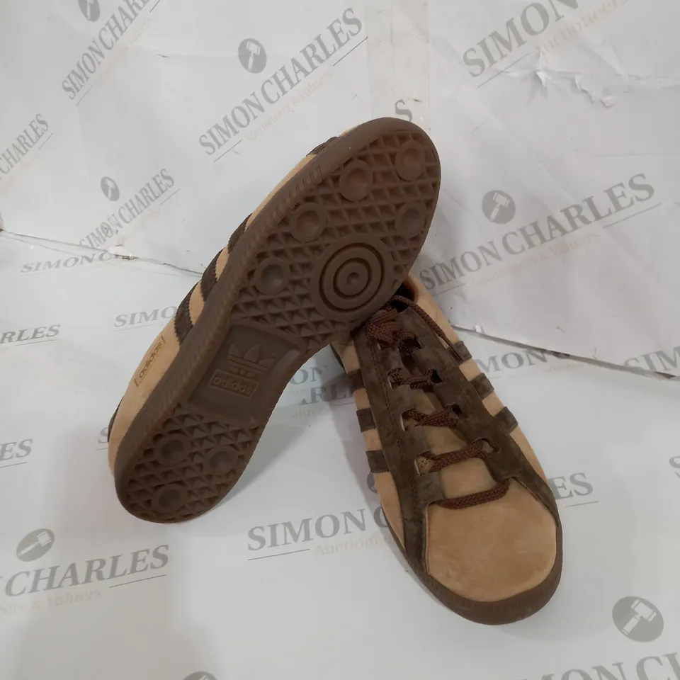 PAIR OF ADIDAS BROWN SPEZIAL TRAINERS SIZE 10 