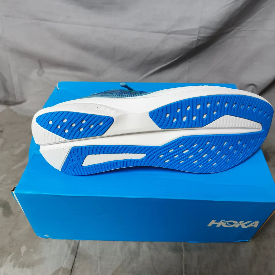 HOKA RUNNING SHOES – BLUE, BOXED. SIZE UK 12.5