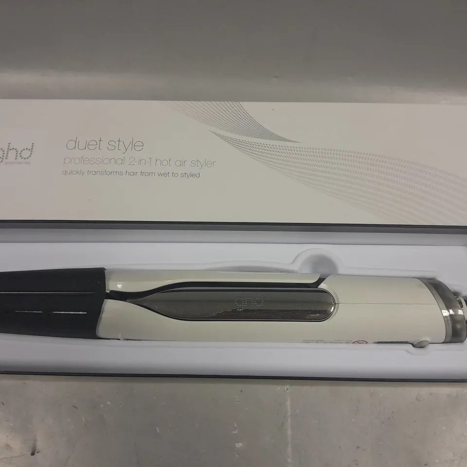 BOXED GHD DUET STYLE 2IN1 HOT AIR STYLER