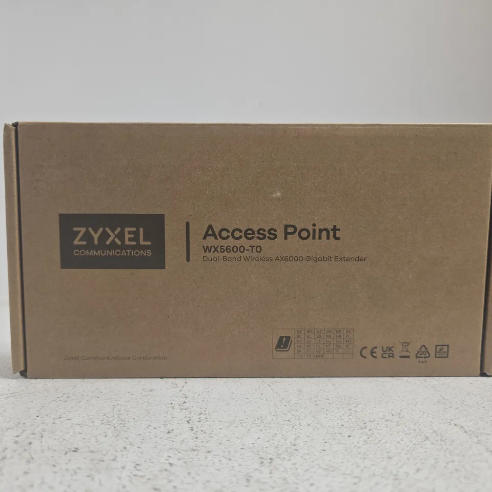 ZYXEL WX5600-TO ACCESS POINT – DUAL-BAND AX6000, BOXED