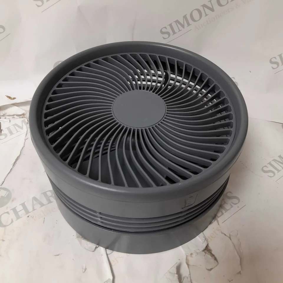 BOXED BELL & HOWELL RECHARGEABLE EXTENDABLE DESK & FLOOR FAN IN GREY