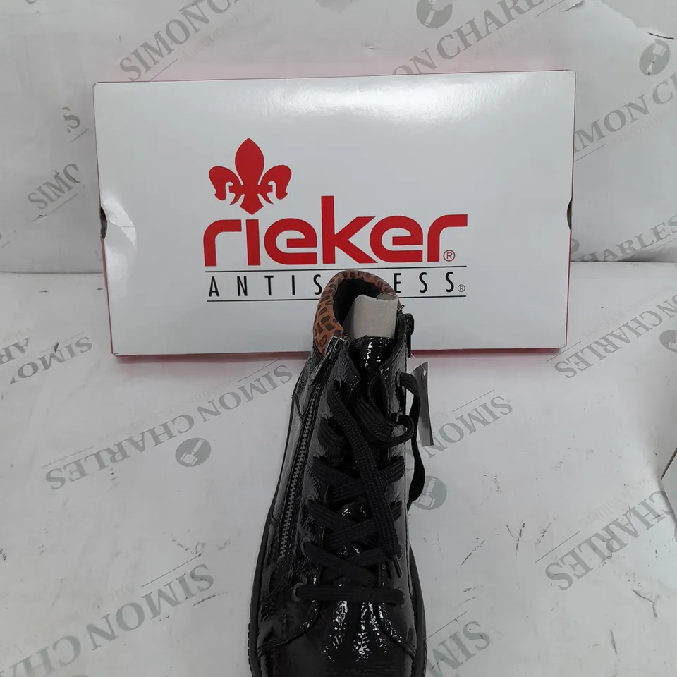 BOXED PAIR OF RIEKER HIGH TOP CUFFED TRAINERS IN BLACK - SIZE 7.5