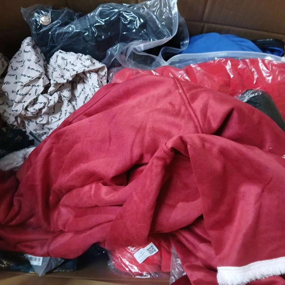 LARGE BOX OF ASSORTED CLOTHING ITEMS IN VARIOUS SIZES, STYLES AND COLOUR TO INCLUDE SWEATER, COAT, DRESSES, ETC