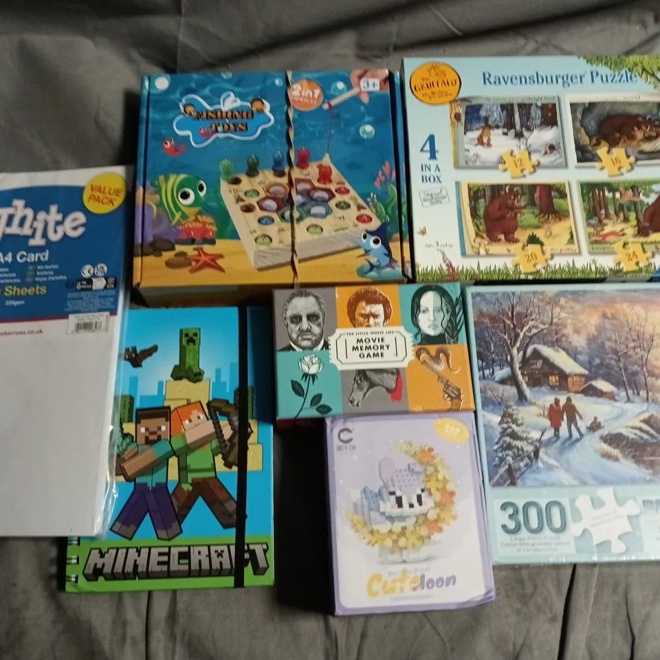 LOT OF 7 ASSORTED TOYS AND CRAFT ITEMS TOP INCLUDE GRUFFALO JIGSAW AND MOVIE MEMORY GAME