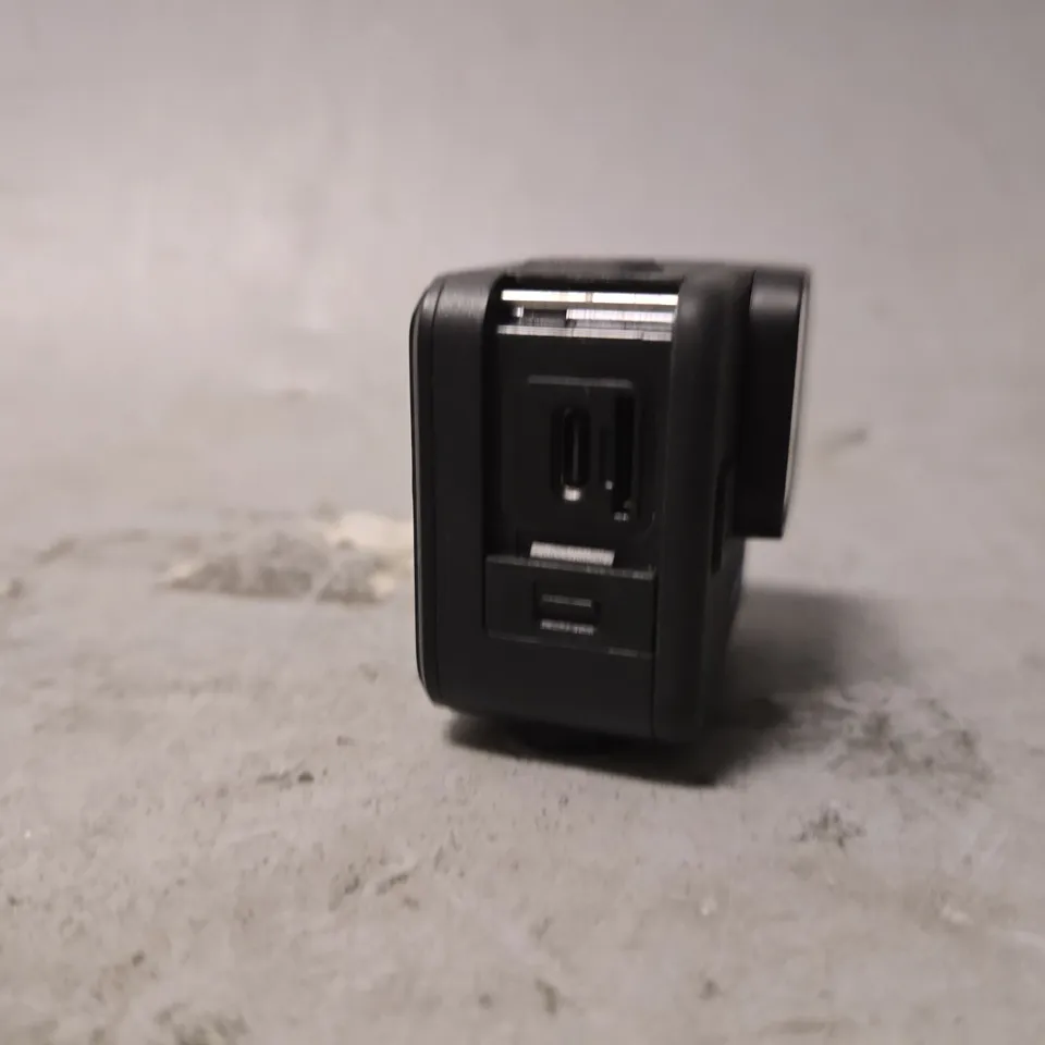 GOPRO 11 BLACK MINI ACTION CAMERA 