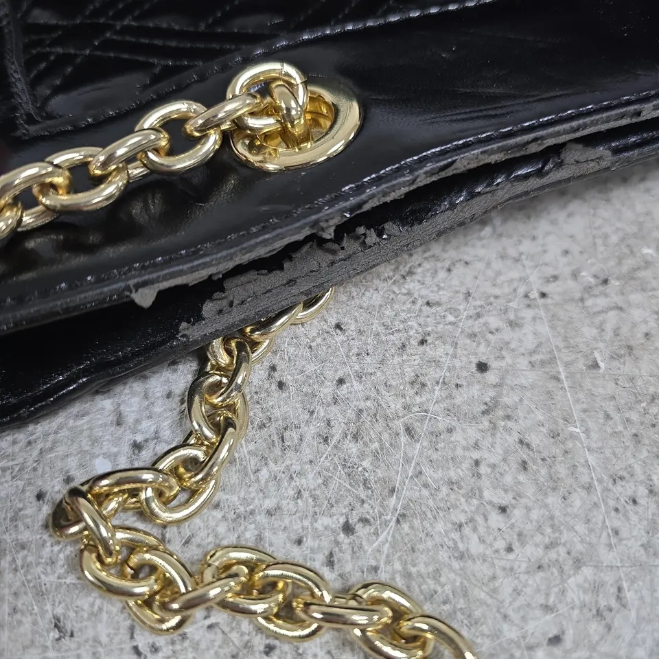 LOVE MOSCHINO BLACK QUILTED BAG TAGGED