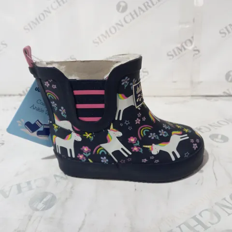 JOJO MAMAN BEBE BLUE ANKLE WELLIES SIZE 7
