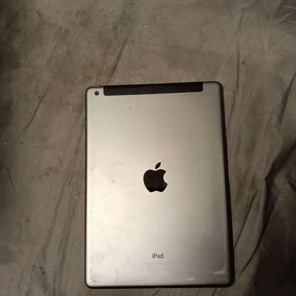 APPLE IPAD A1475