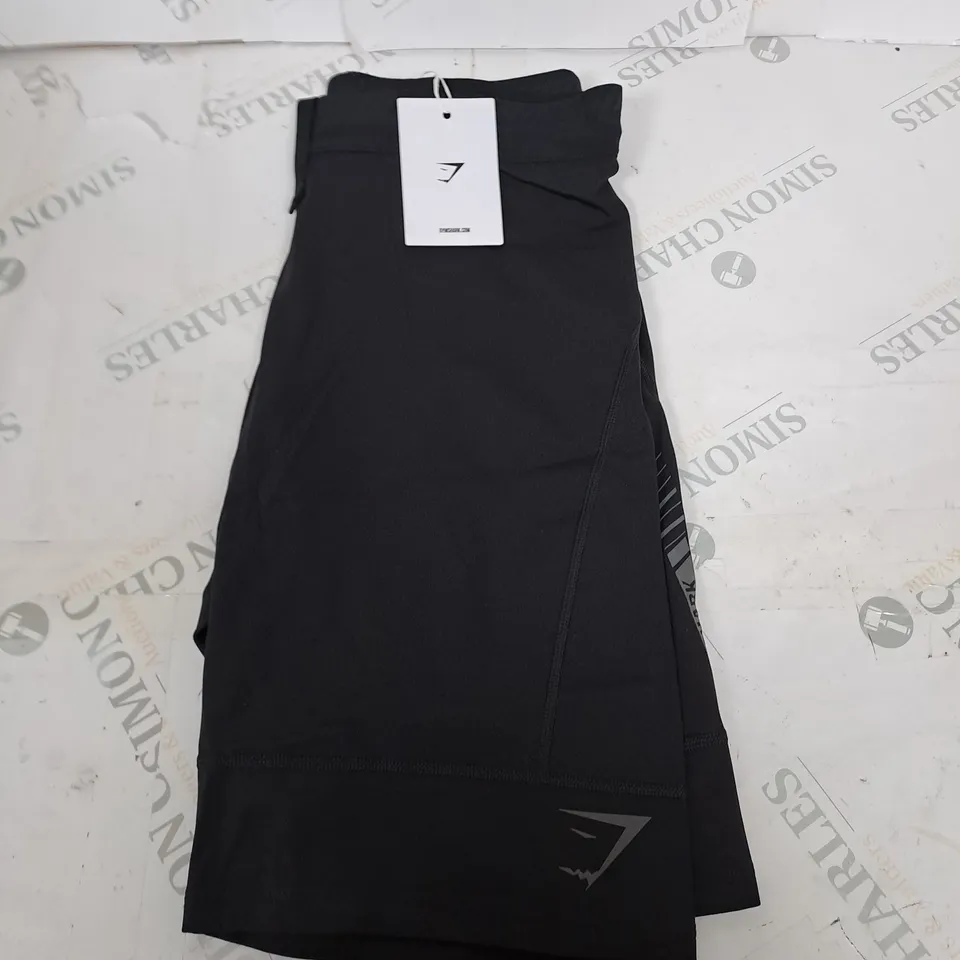 GYMSHARK APEX RUN HALF TIGHT SHORTS SIZE L