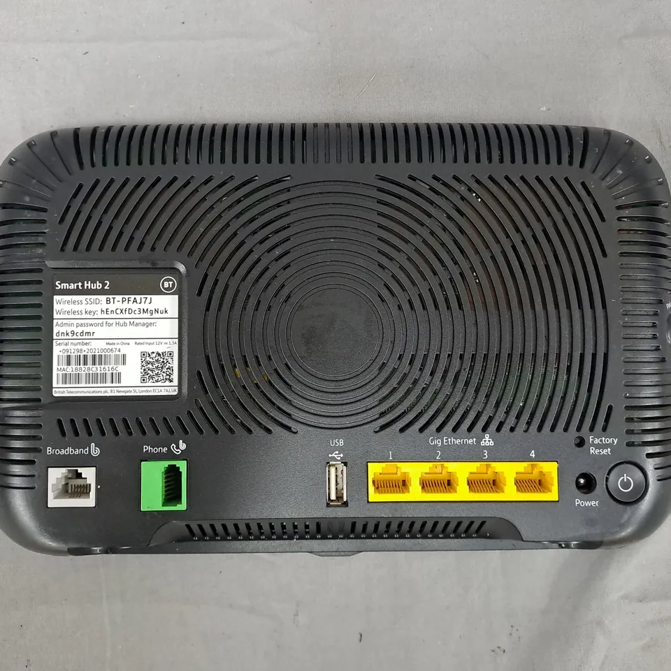 BT SMART HUB 2 WI-FI ROUTER