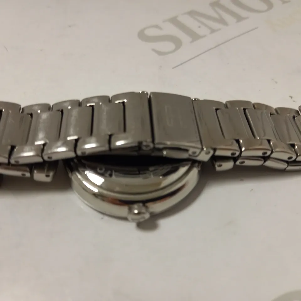 TOMMY HILFIGER SILVER DIAL STAINLESS STEEL BRACELET WATCH RRP £129