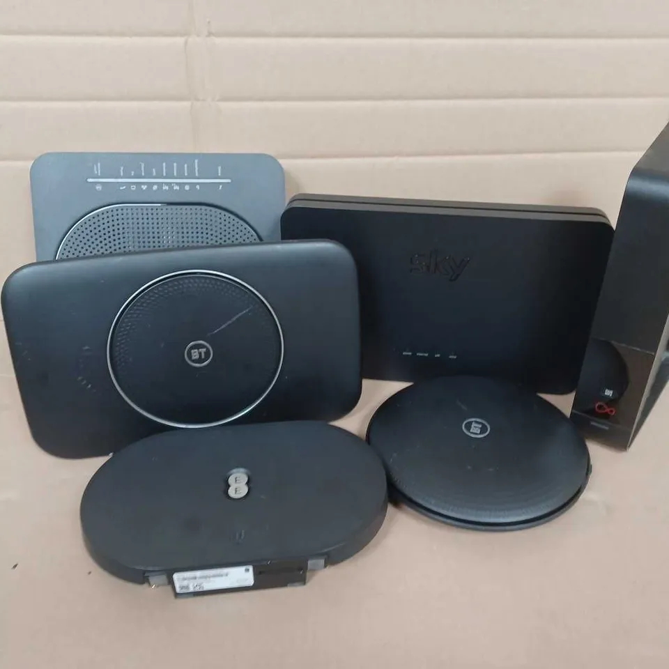 APPROXIMATELY 15 ASSORTED ITEMS TO INCLUDE WIFI ROUTERS, ADAPTERS, CABLES