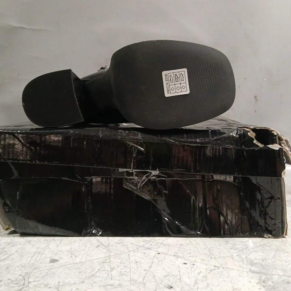 BOXED PAIR OF KOI GURREN STRAPPY BLACK PATENT PLATFORM HEELS - UK 4