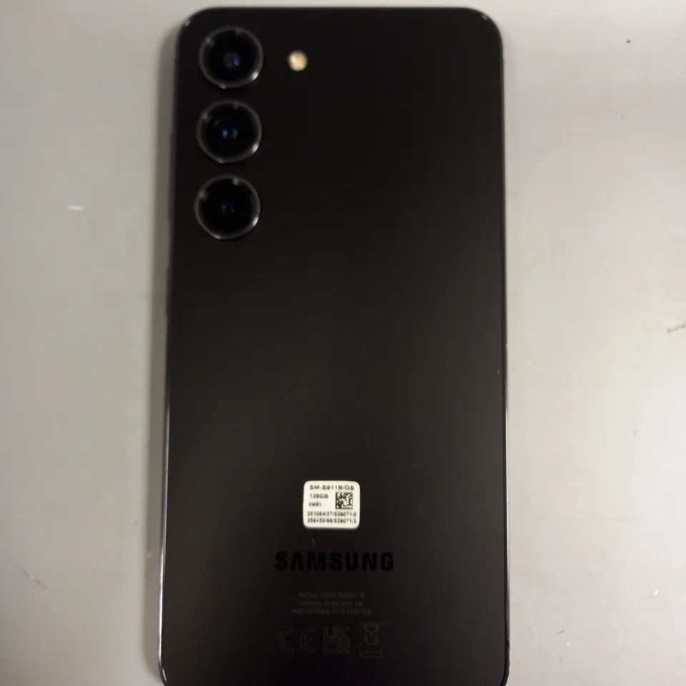 BOXED SAMSUNG GALAXY S23 SMARTPHONE 