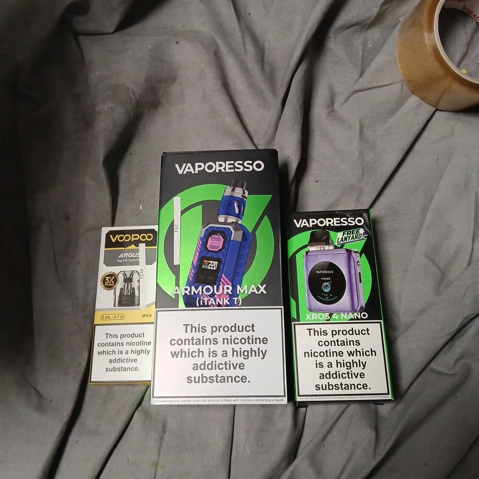 APPROXIMATELY 25 ITEMS INCLUDING VAPORESSO BOXED VAPE KITS & PODS – ARMOUR MAX ITANK & XROS 4 NANO (ASSORTED LOT)