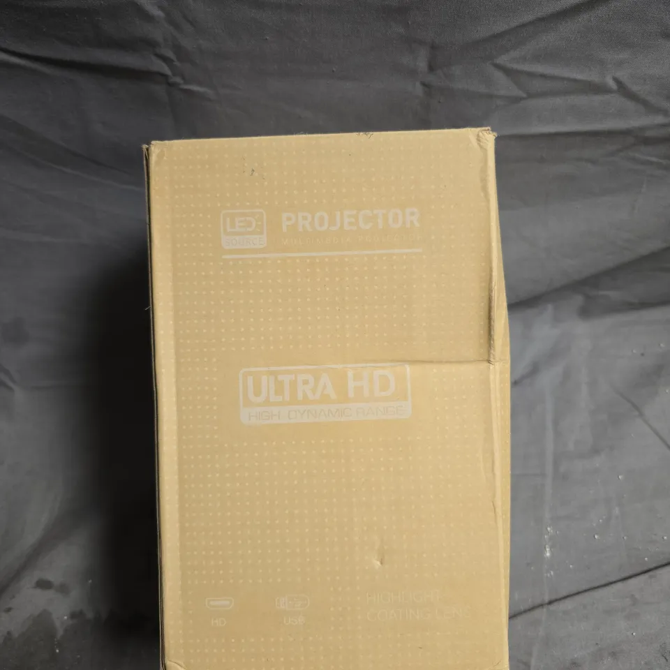 LED PROJECTOR – ULTRA HD HDR