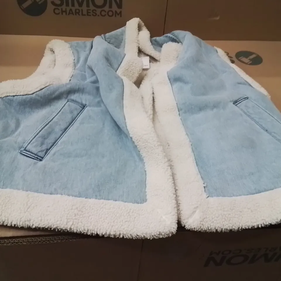 BOXED BRAND NEW APPROXIMATELY 5 SIMPLY BE DENIM GILLETTE LIGHT WASH SIZE 24