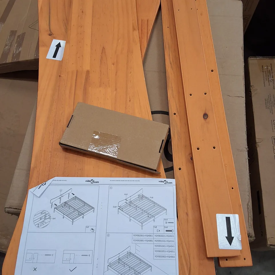 BOXED MELEKA SOLID WOOD HEADBOARD - SIZE UNSPECIFIED 