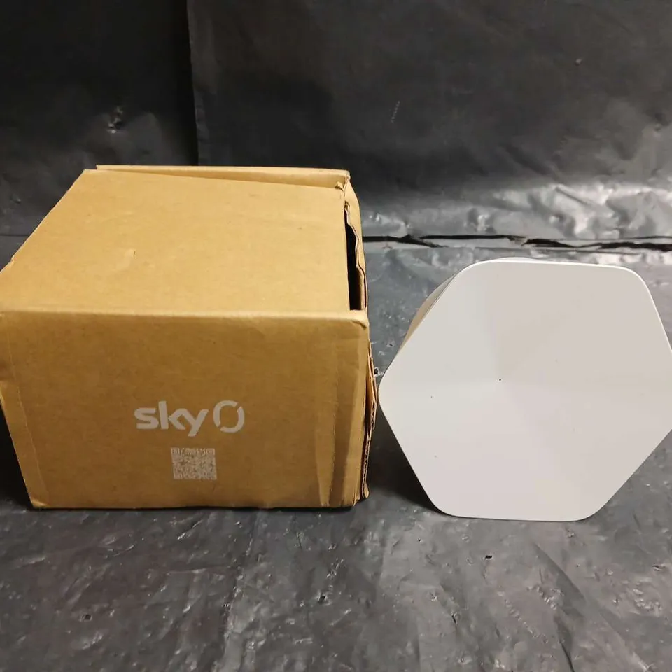 SKY MAX POD WIRELESS WIFI BOOSTER WIFI EXTENDER