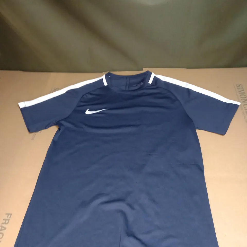 MENS NAVY BLUE NIKE LOGO T-SHIRT SIZE S