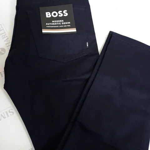 MENS BOSS AUTHENTIC NAVY DENIM JEANS - UK 36/30